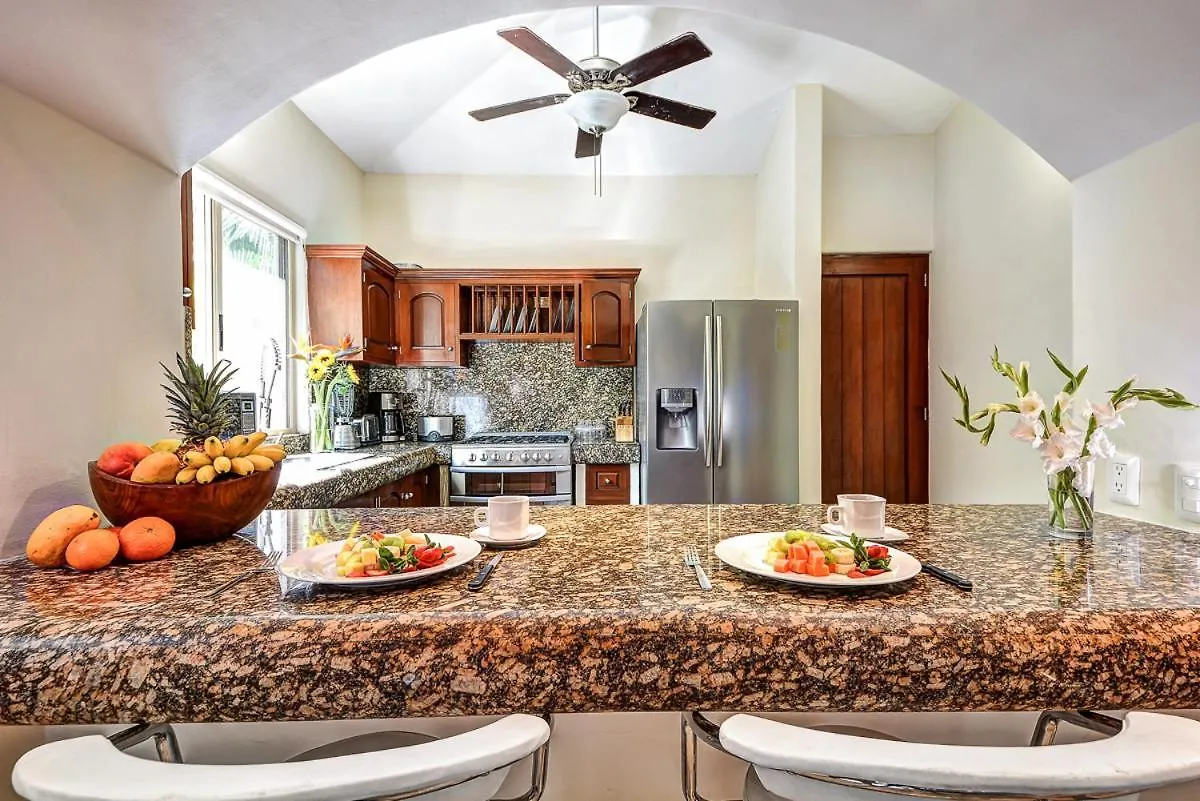 Poblado De Apoyo Diamont Villa Sleeps 10 With Pool And Air Con プレヤデルカーメン