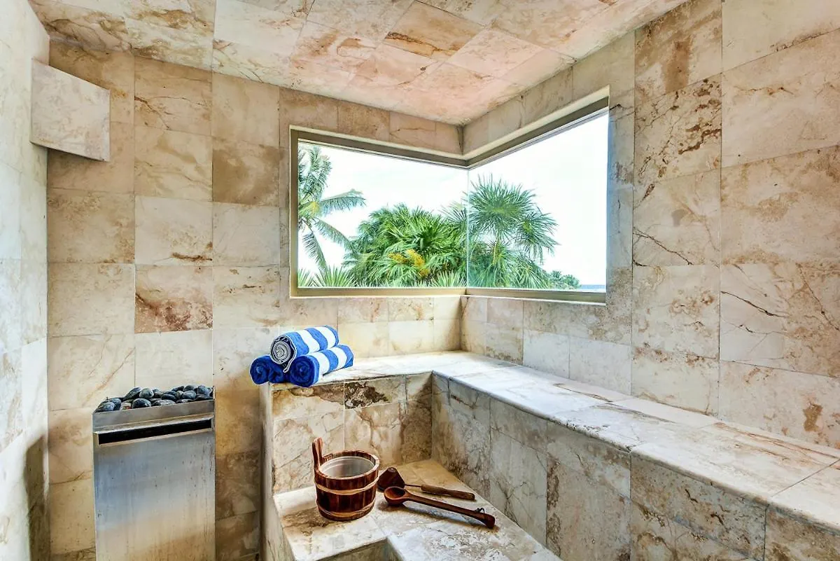 Poblado De Apoyo Diamont Villa Sleeps 10 With Pool And Air Con Playa del Carmen Meksika